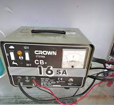 CROWN CT37004 Battery Charger, 12/24V, 110-180W, Battery Charging Capacity 40-100Ah; Model - CT37004_img_3