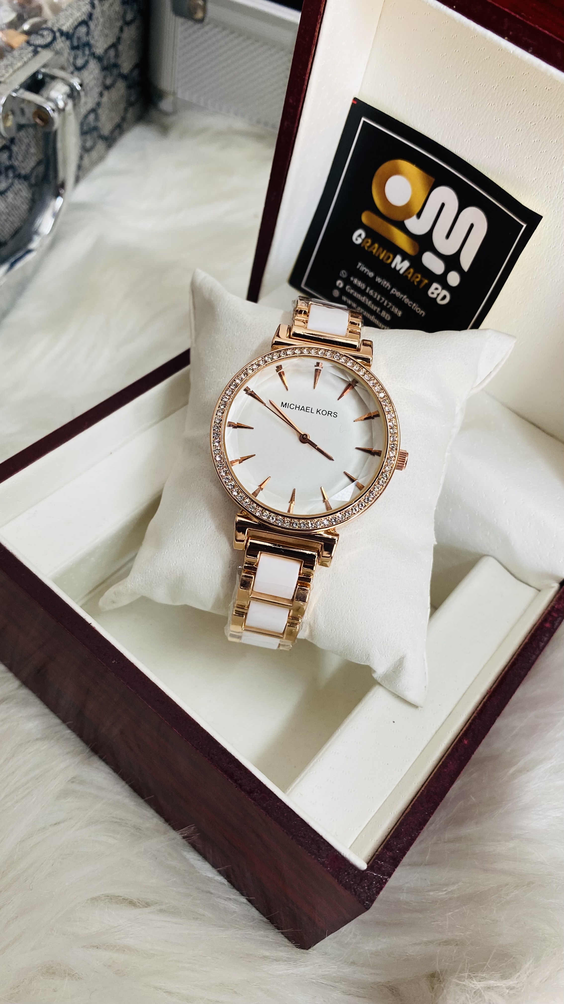 Mk Girls watch