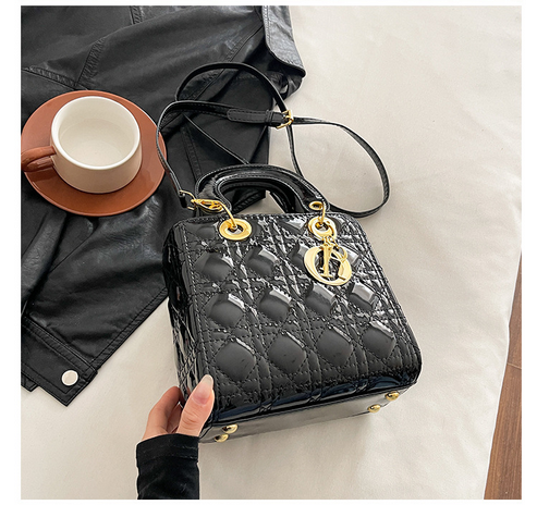 Dioré Charm