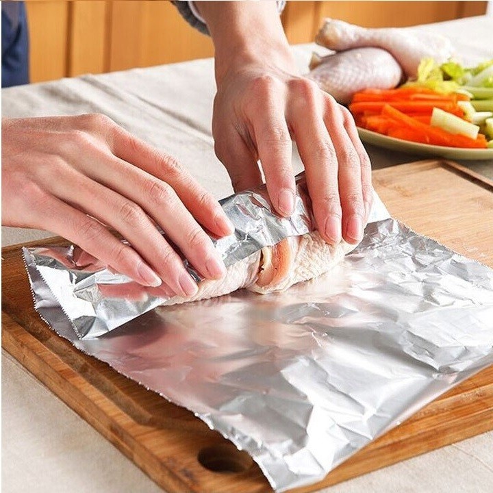 Diamond Heavy Duty Aluminum Foil Paper – 18 Micron Food Wrapping & Cooking Foil (5m)