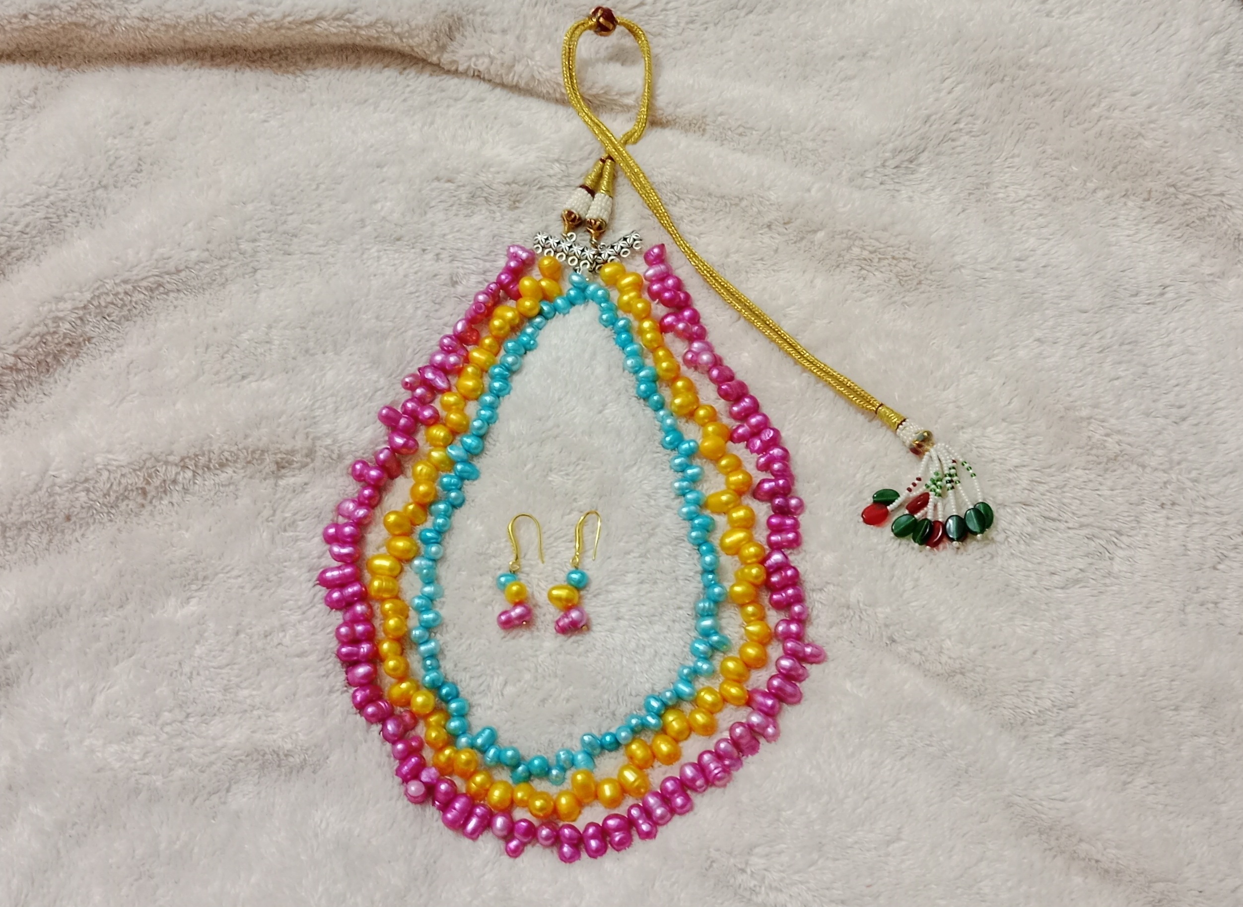 Exclusive Pearl Multicolor 3 Layer Necklace_img_0