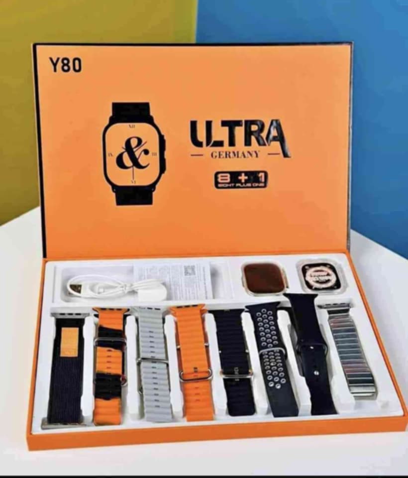 Y80 Ultra Smart Watch.