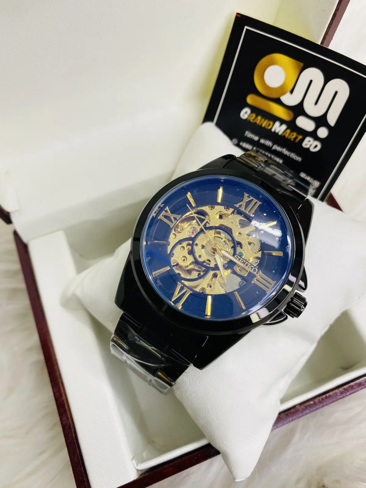 Automatic mens watch