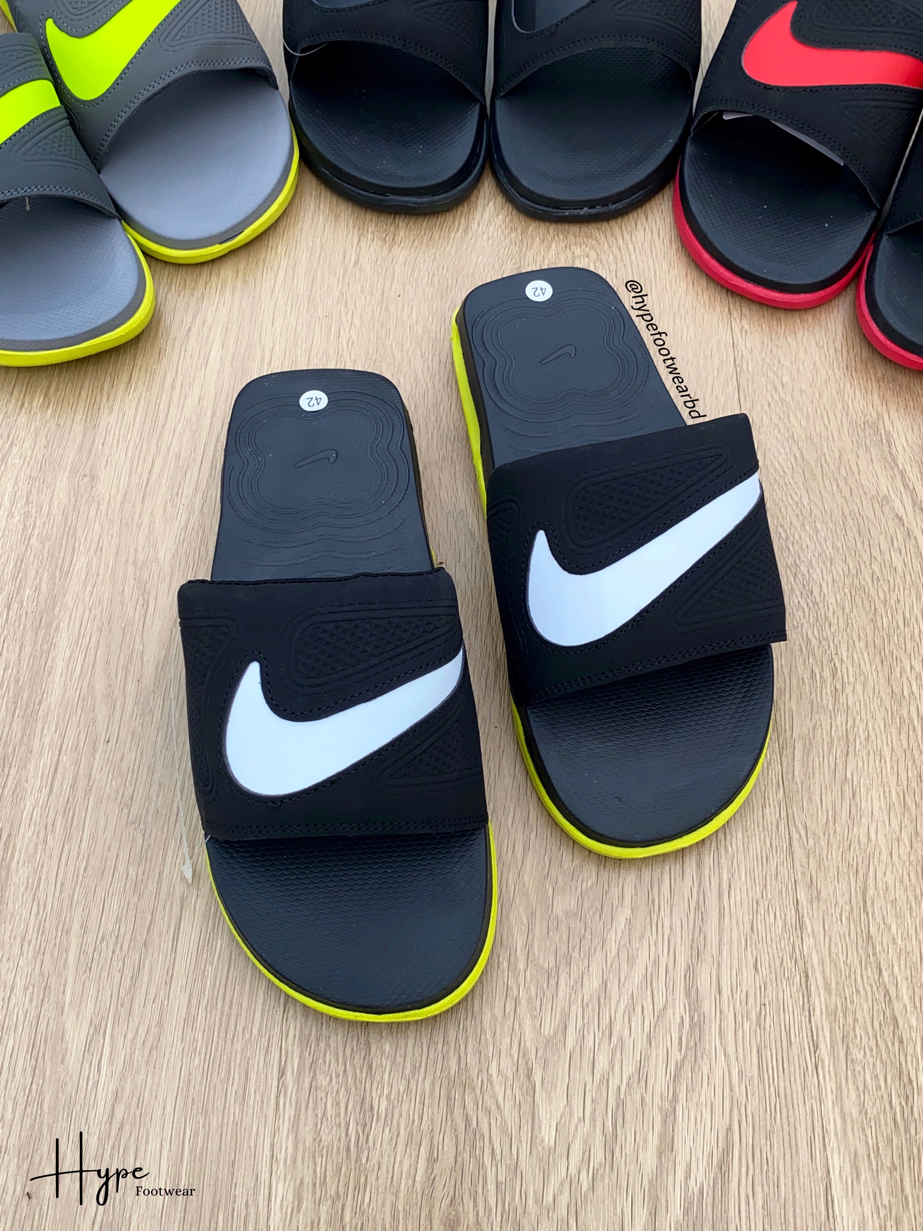 Nike Air Max (Black-White)