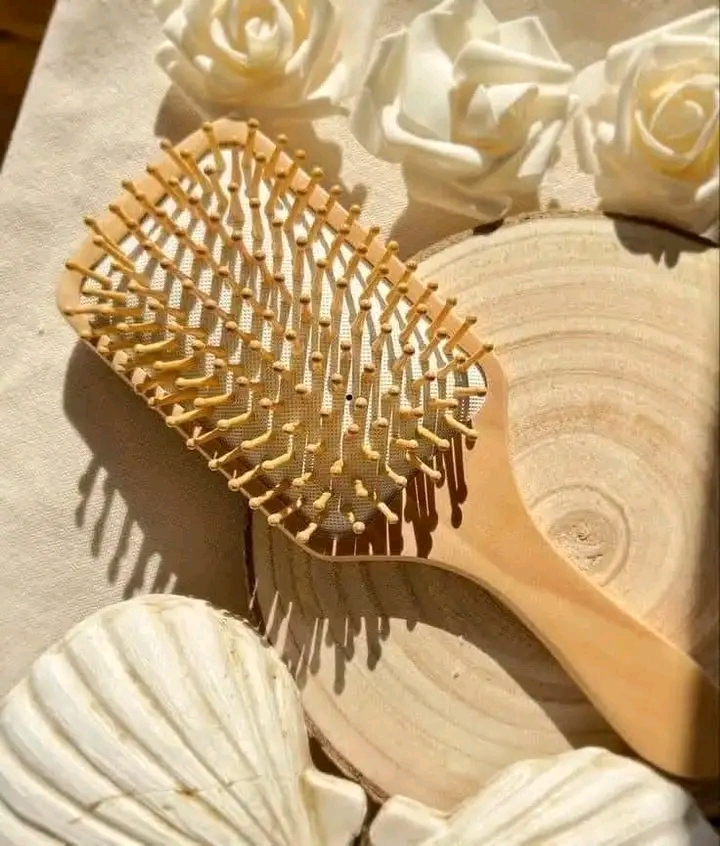 Square Shape Wooden hair brush
