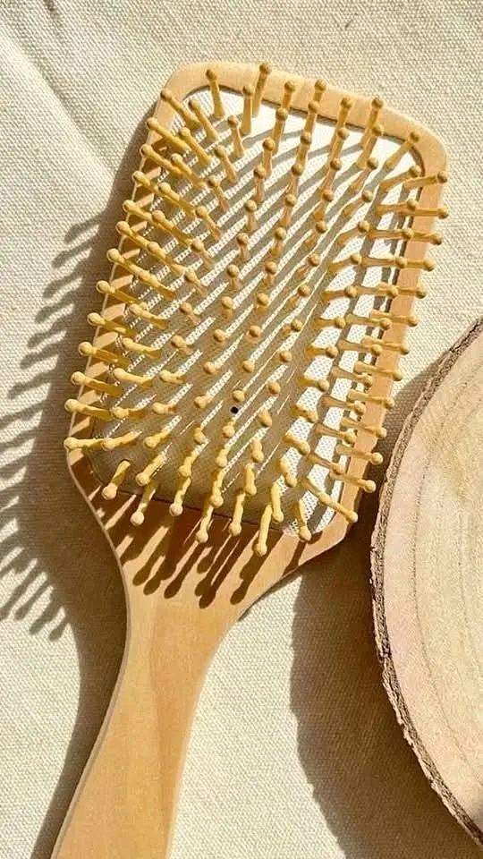 Square Shape Wooden hair brush_img_1