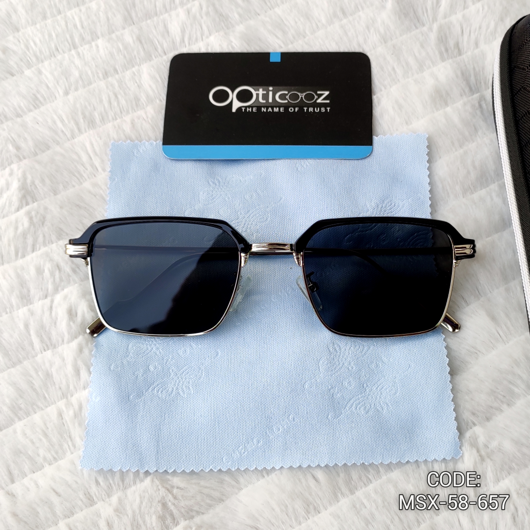 656 Ringmaster Square Sunglasses
