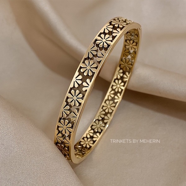 Floral cuff bracelet_img_0