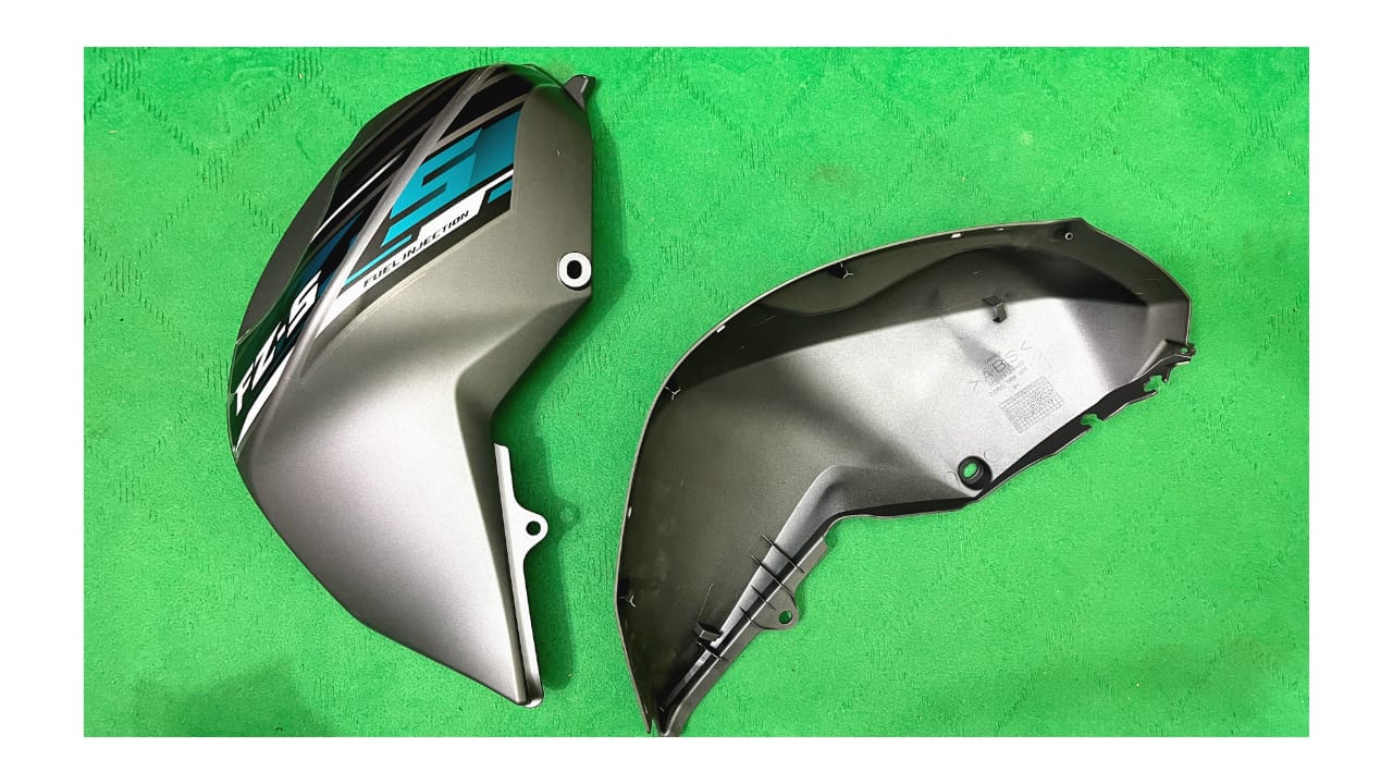 Tanky Box for Yamaha FZS V2 (Grey) Bike. thumbnail 3