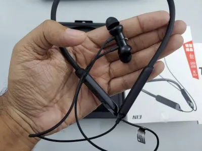 UiiSii N13 Bluetooth Neckband Earphone_img_6