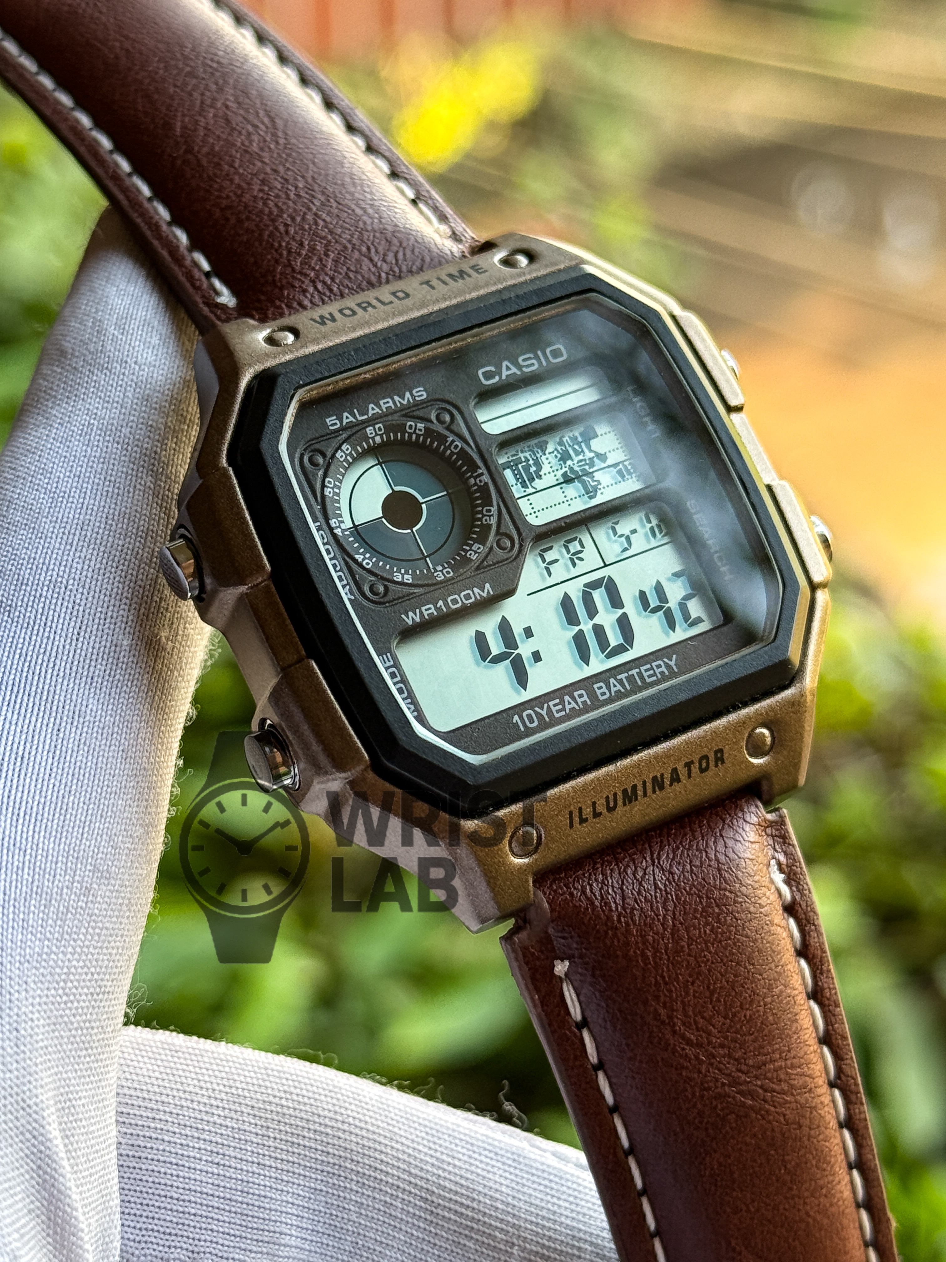 CASIO ROYALE BROWN LEATHER BRONZE CASE_img_0