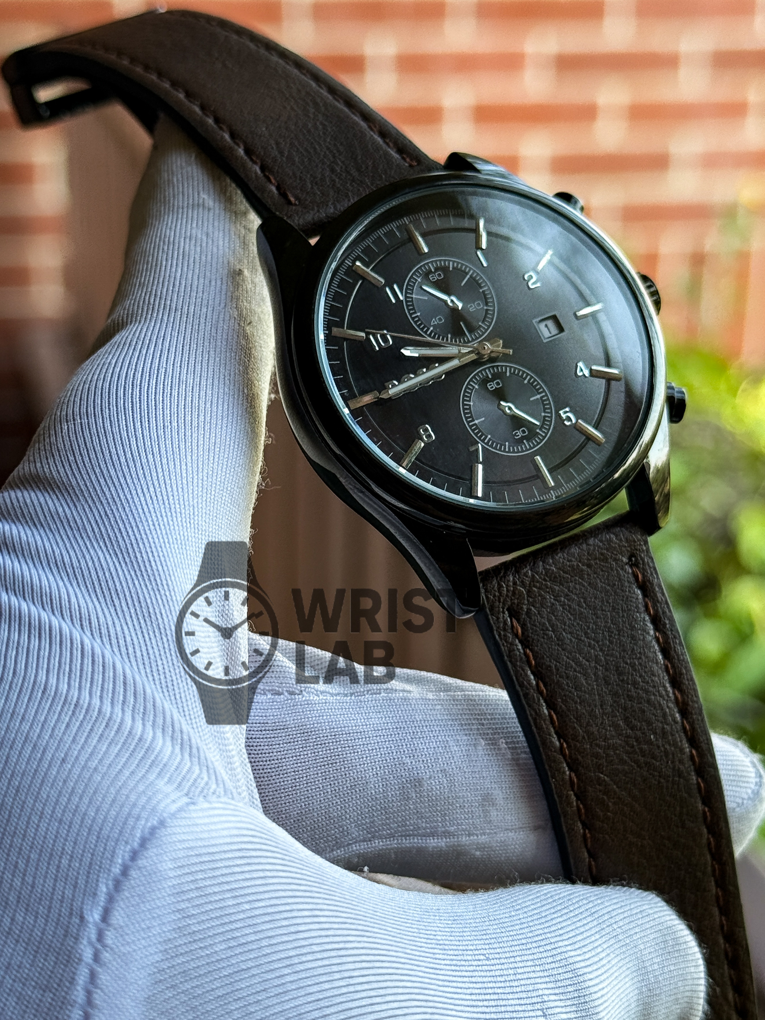 BOSS MAGNETIC WATCH DARK BROWN BELT BLACK DIAL_img_0