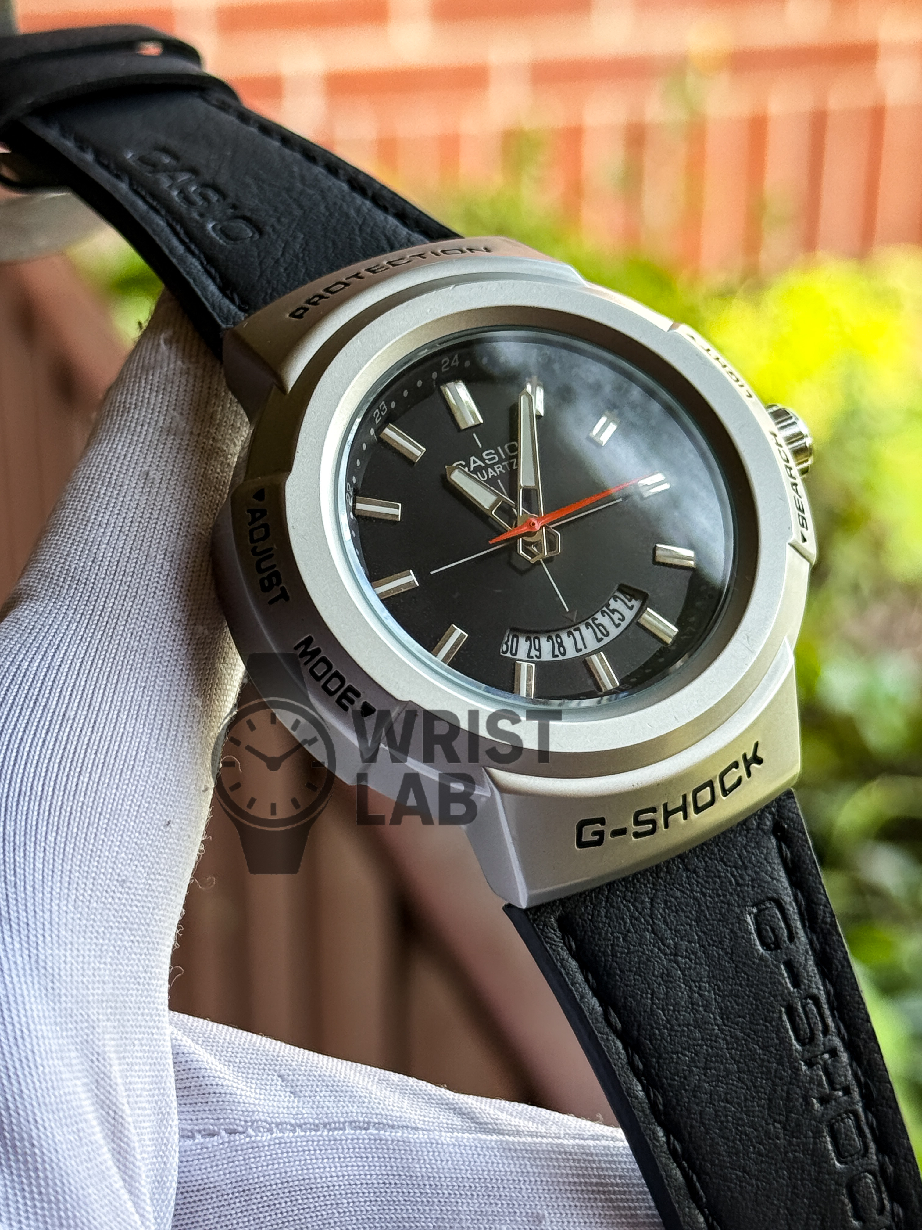 CASIO ROUND CASE BLACK DIAL BLACK BELT_img_1