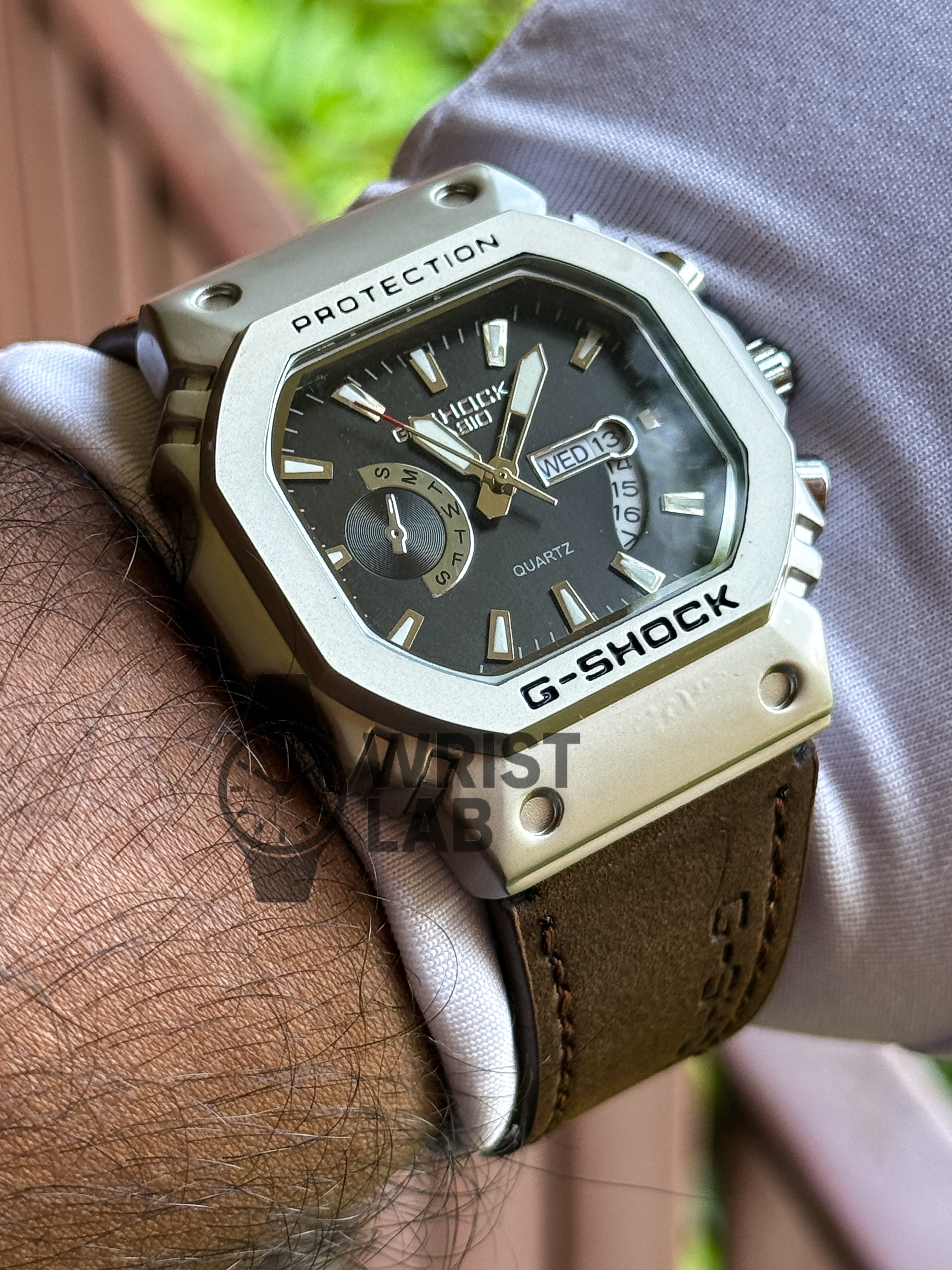 G-SHOCK SQUARE CASE SIMPlE BLACK DIAL BROWN BELT_img_2