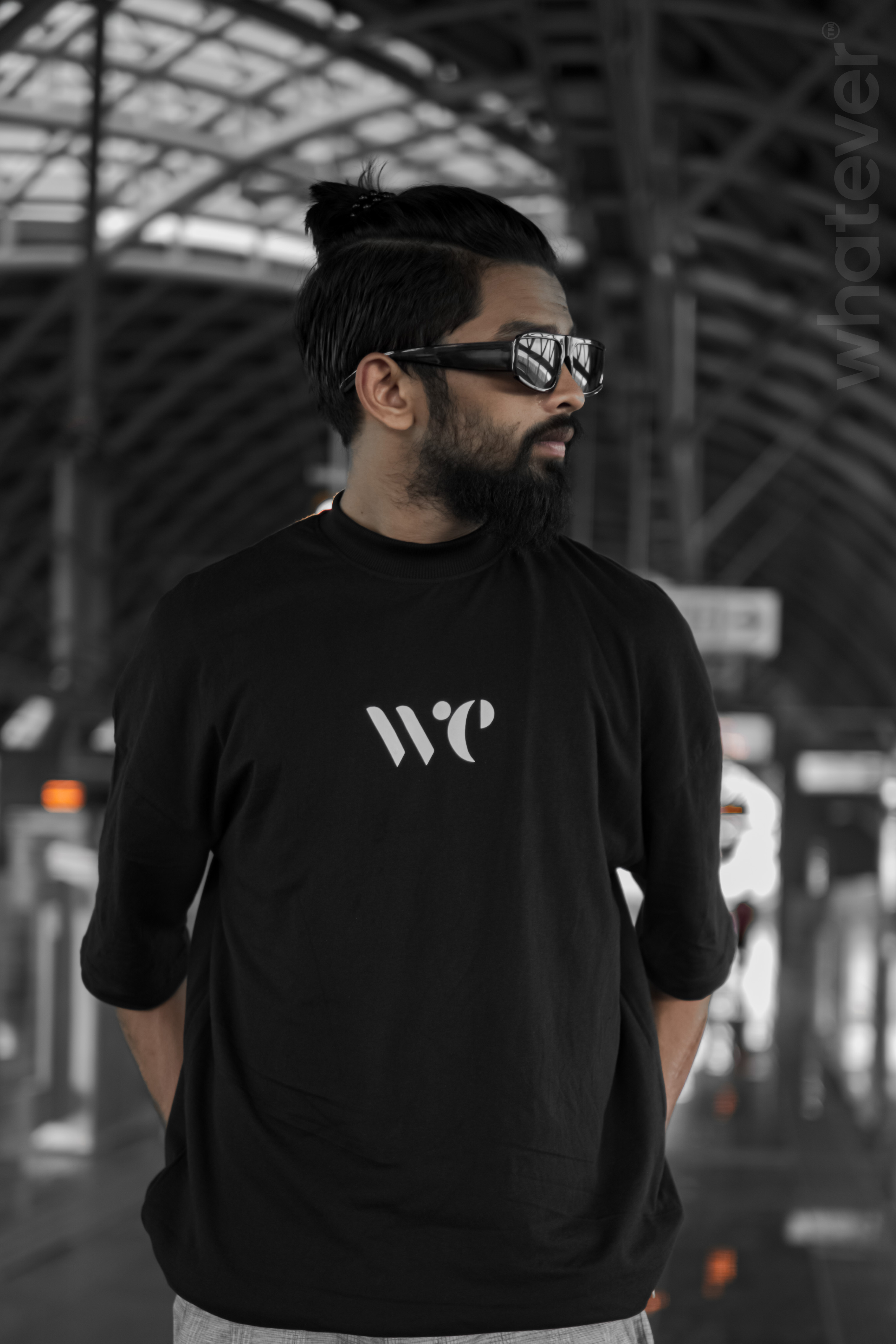 Black WE Dropshulder_img_2