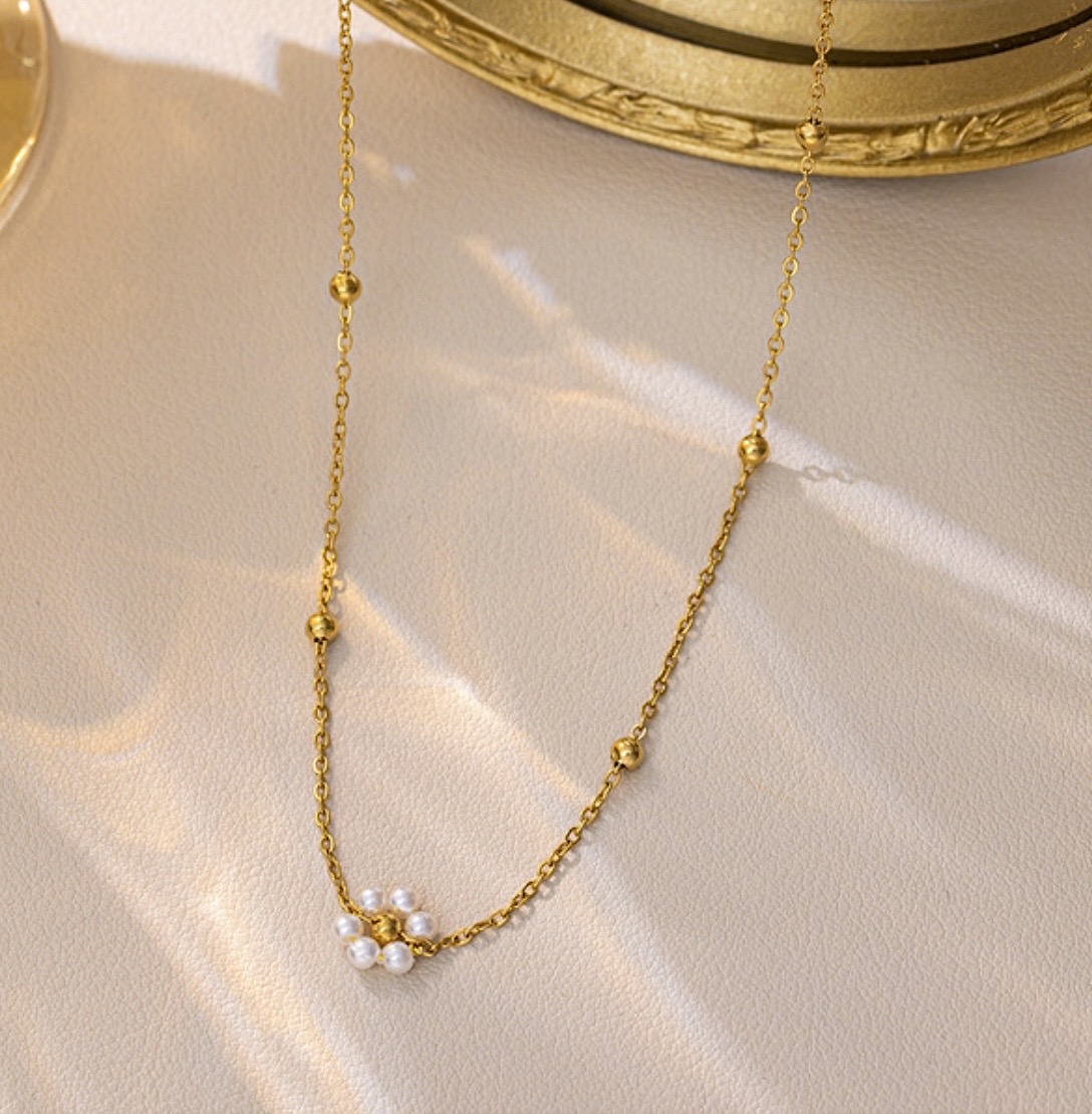 Minimal daisy neckpiece_img_0