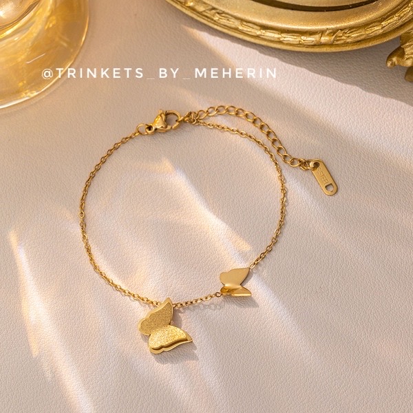 Minimal butterfly bracelet_img_1