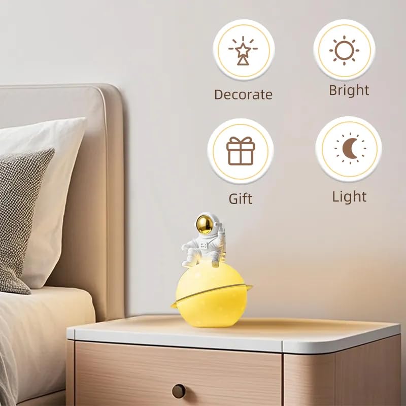 Astronaut-themed LED night light with 3D moon design - Battery Operated_img_5