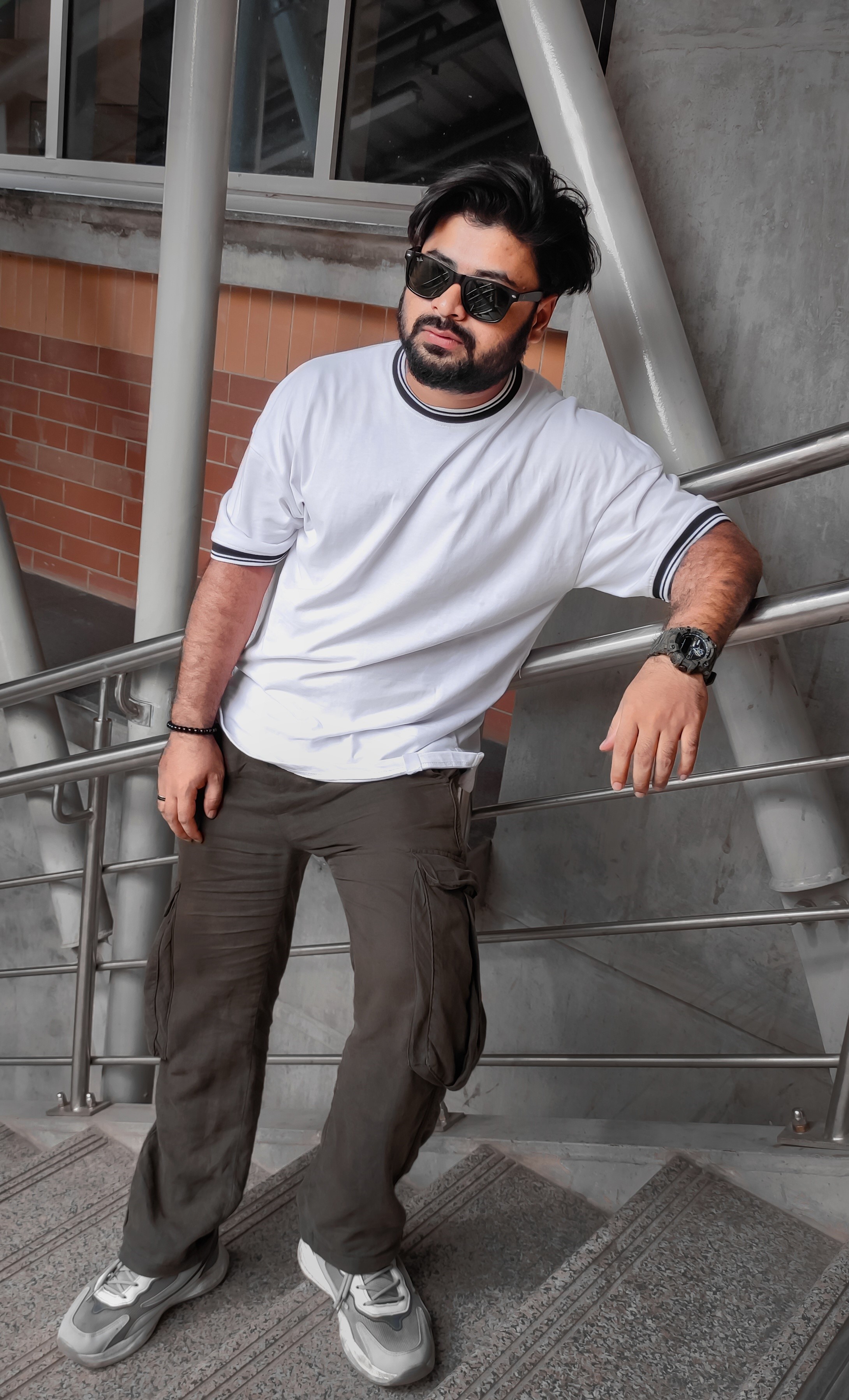 White Solid_img_0