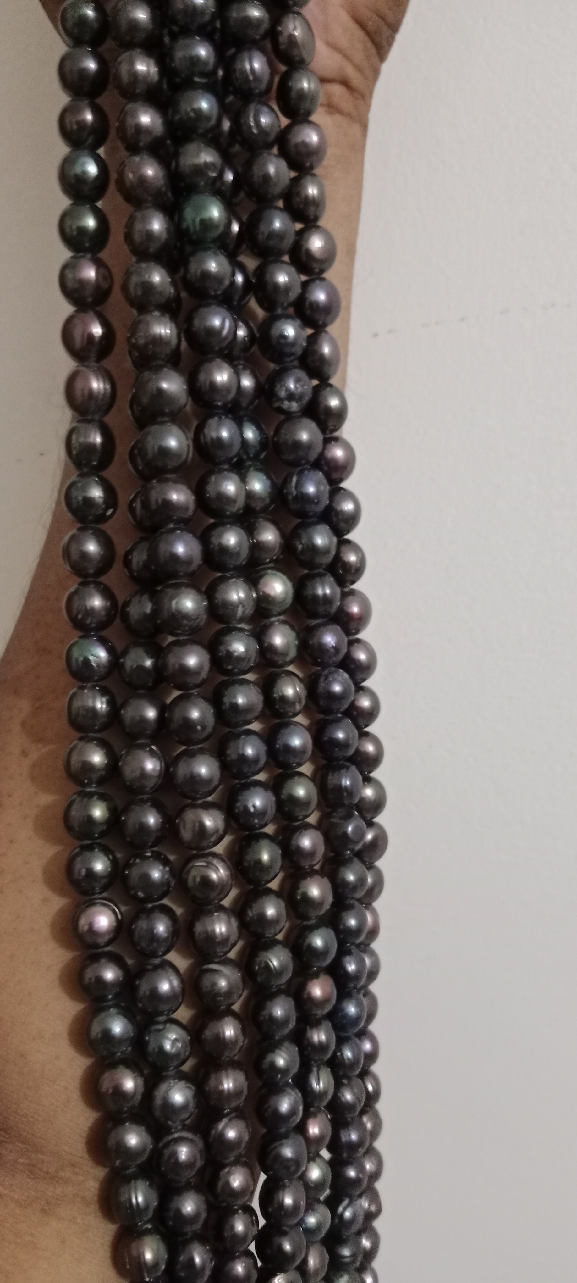 12 mm Black Pearl (A grade).একসঙ্গে ৬ লেয়ার নিতে হবে।_img_0
