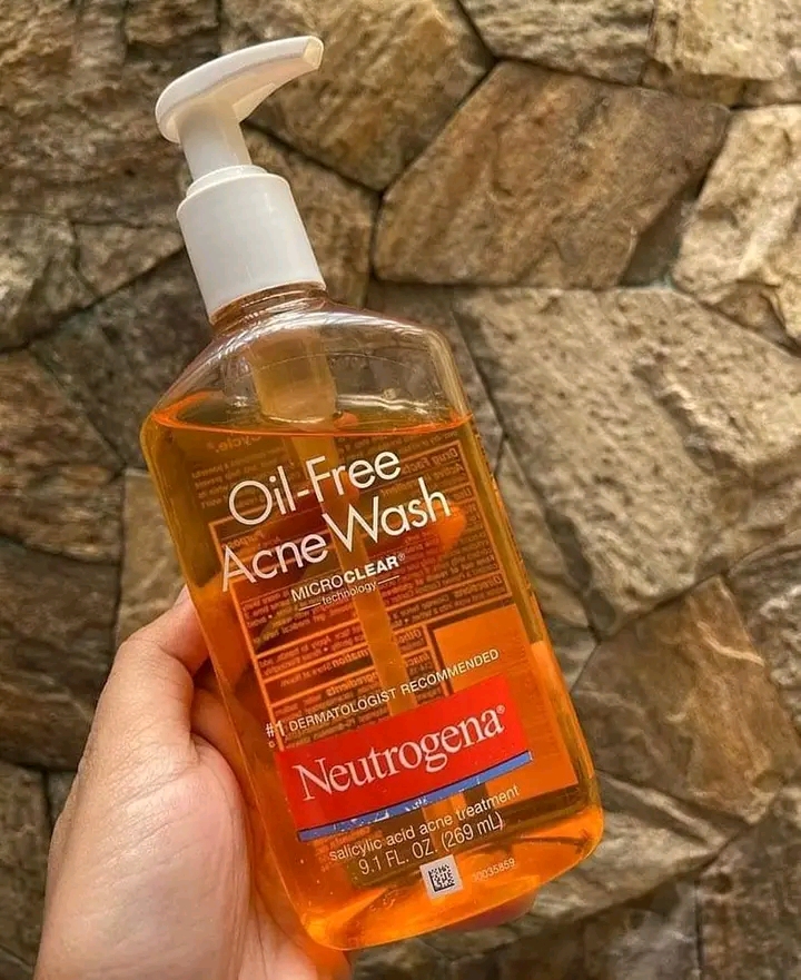 Neutrogena Oil Free Acne Wash (269ml)_img_1