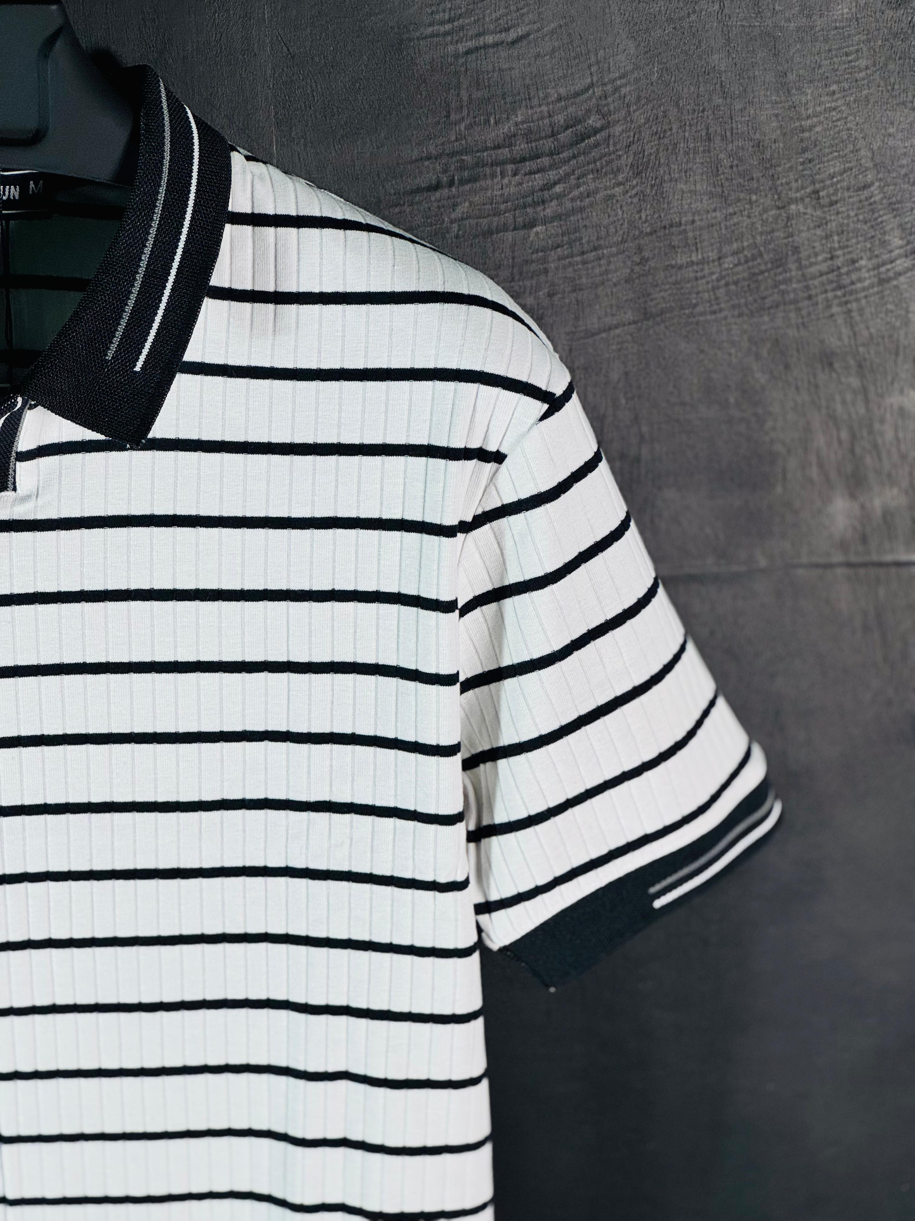 Super Classic Polo T-Shirts - Image 3