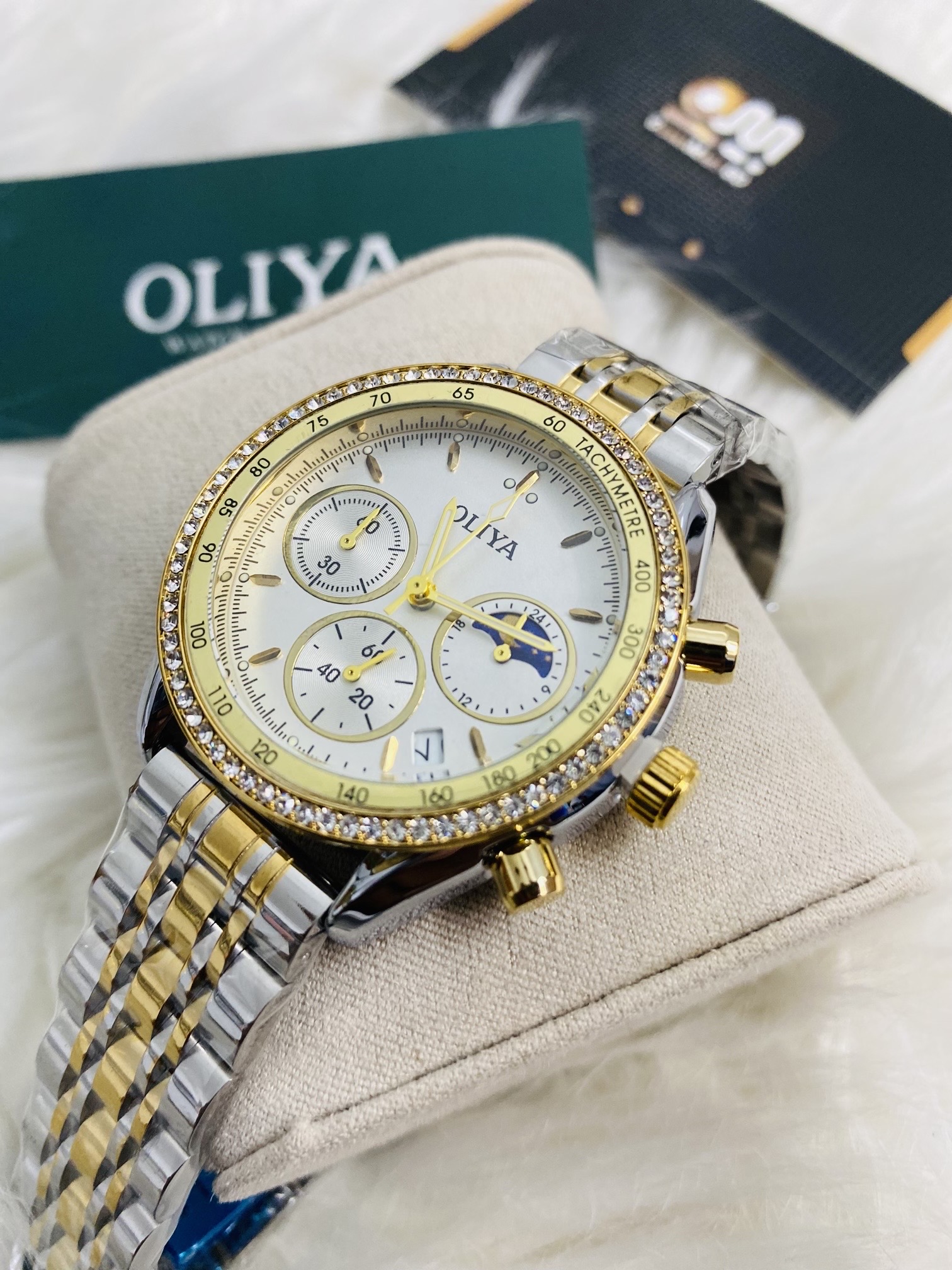Oliya Girls  Chronograph watch