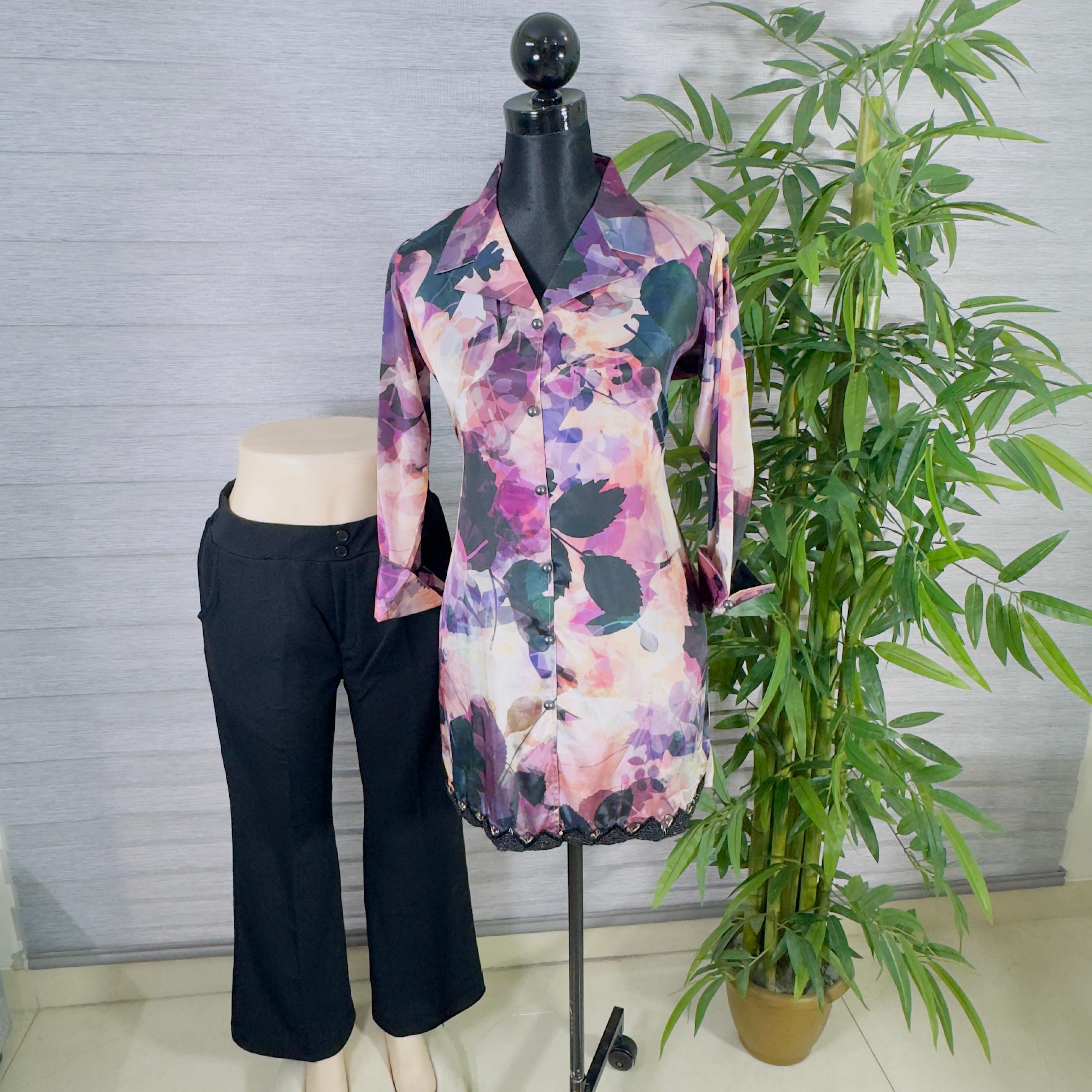 Women's Floral Print Longline Tunic with Black Pants - Image 2