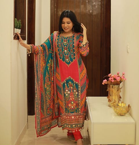 Georgette Readymade Three Piece_img_2