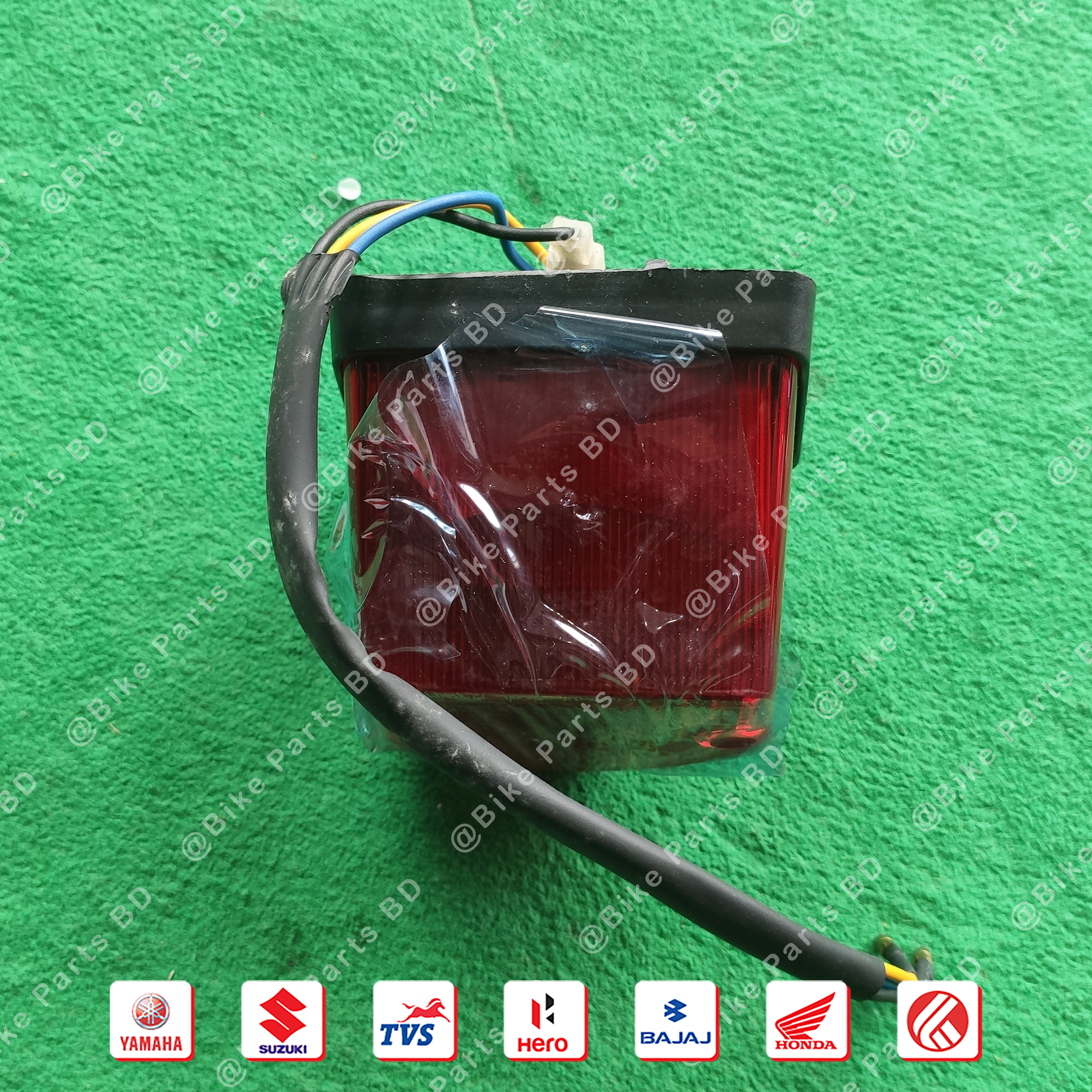 Taillight Assy for Yamaha FZS V1 & Fazer V1 bike. thumbnail 2