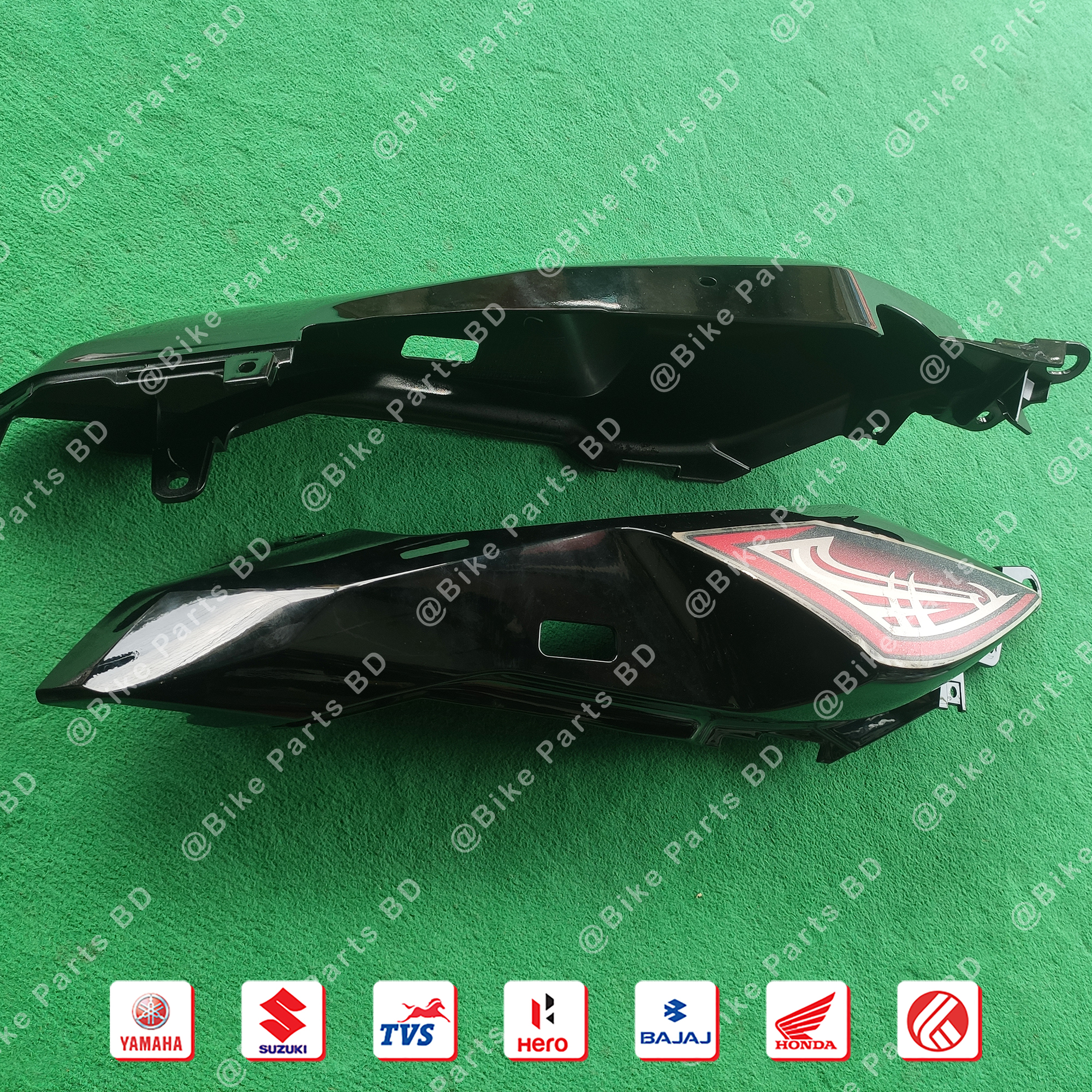 Back Panel for Yamaha FZS & Fazer V1 (Black) bike.