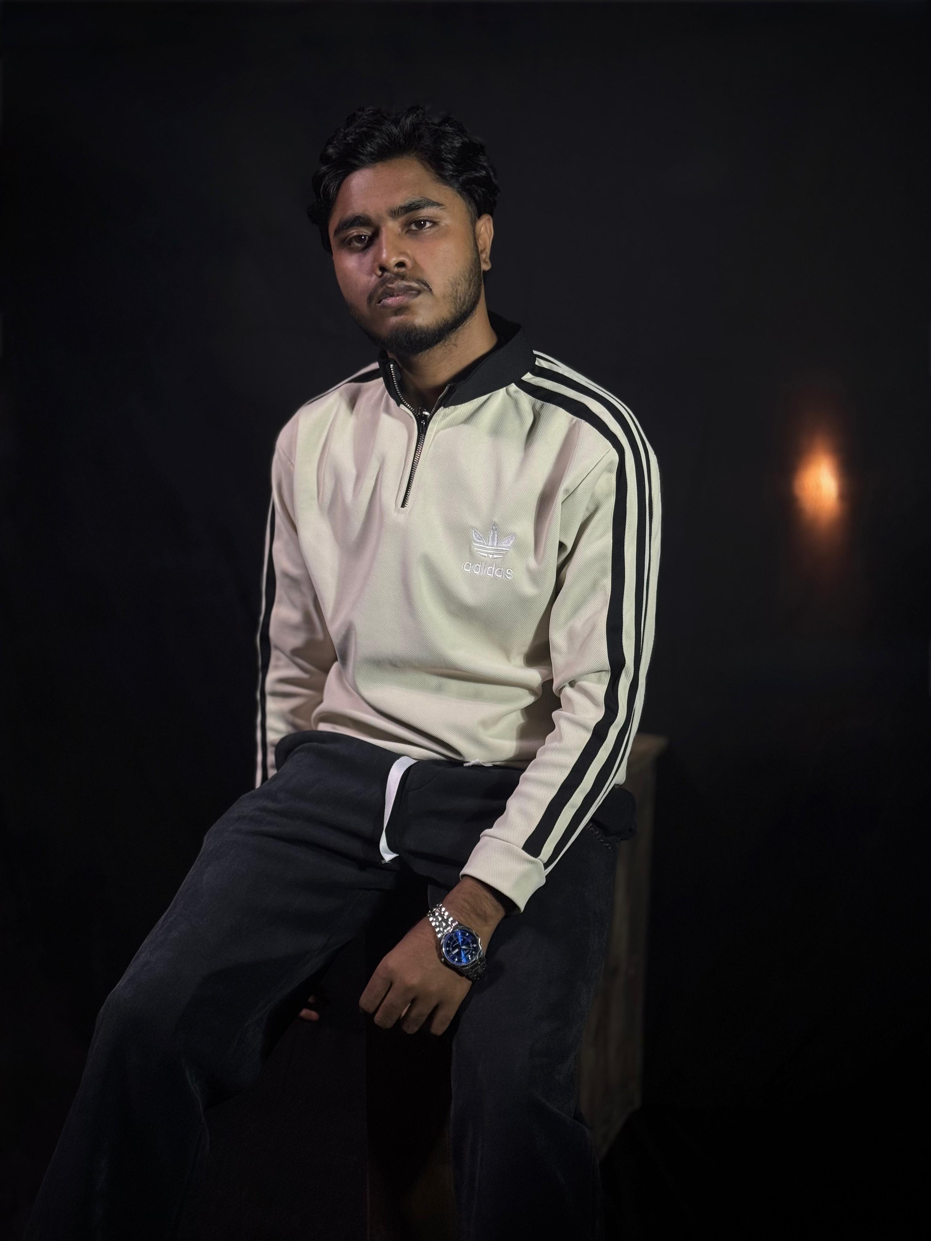 ADIDAS Premium Zipper Polo Sweatshirt - Image 1