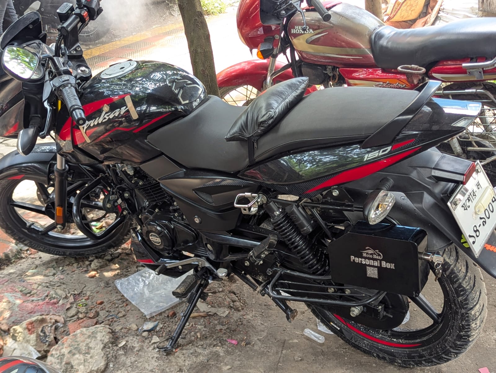 Premium Medium Personal Box For Universal All Model Bike_img_6