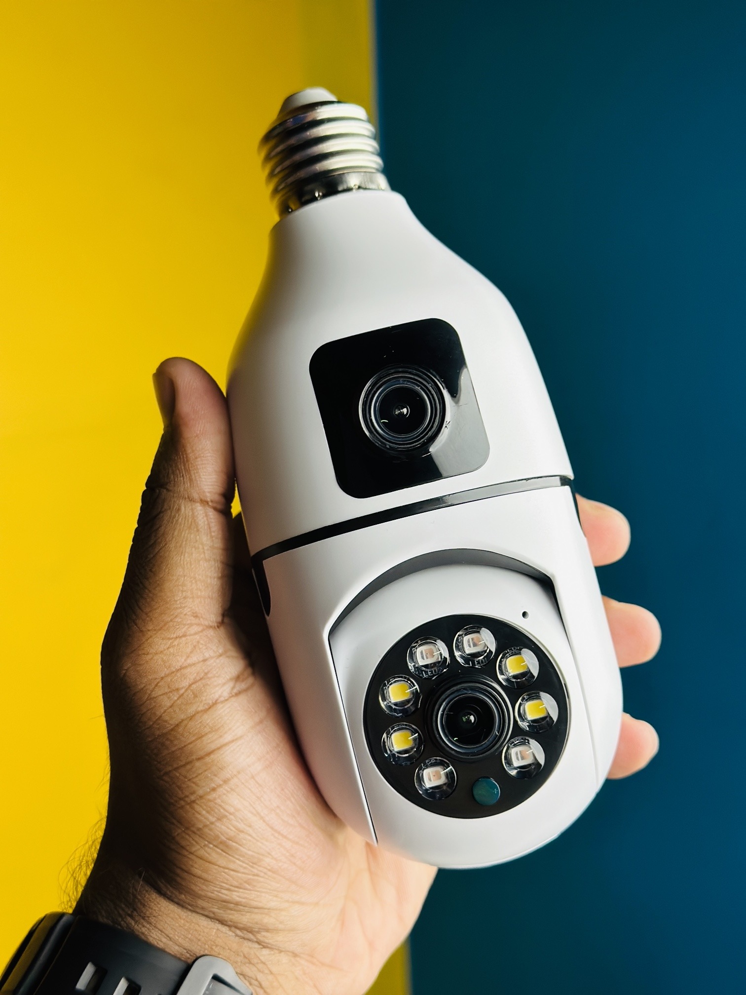 V380 SQ002 3MP Bulb Camera Wi-Fi IP camera_img_0