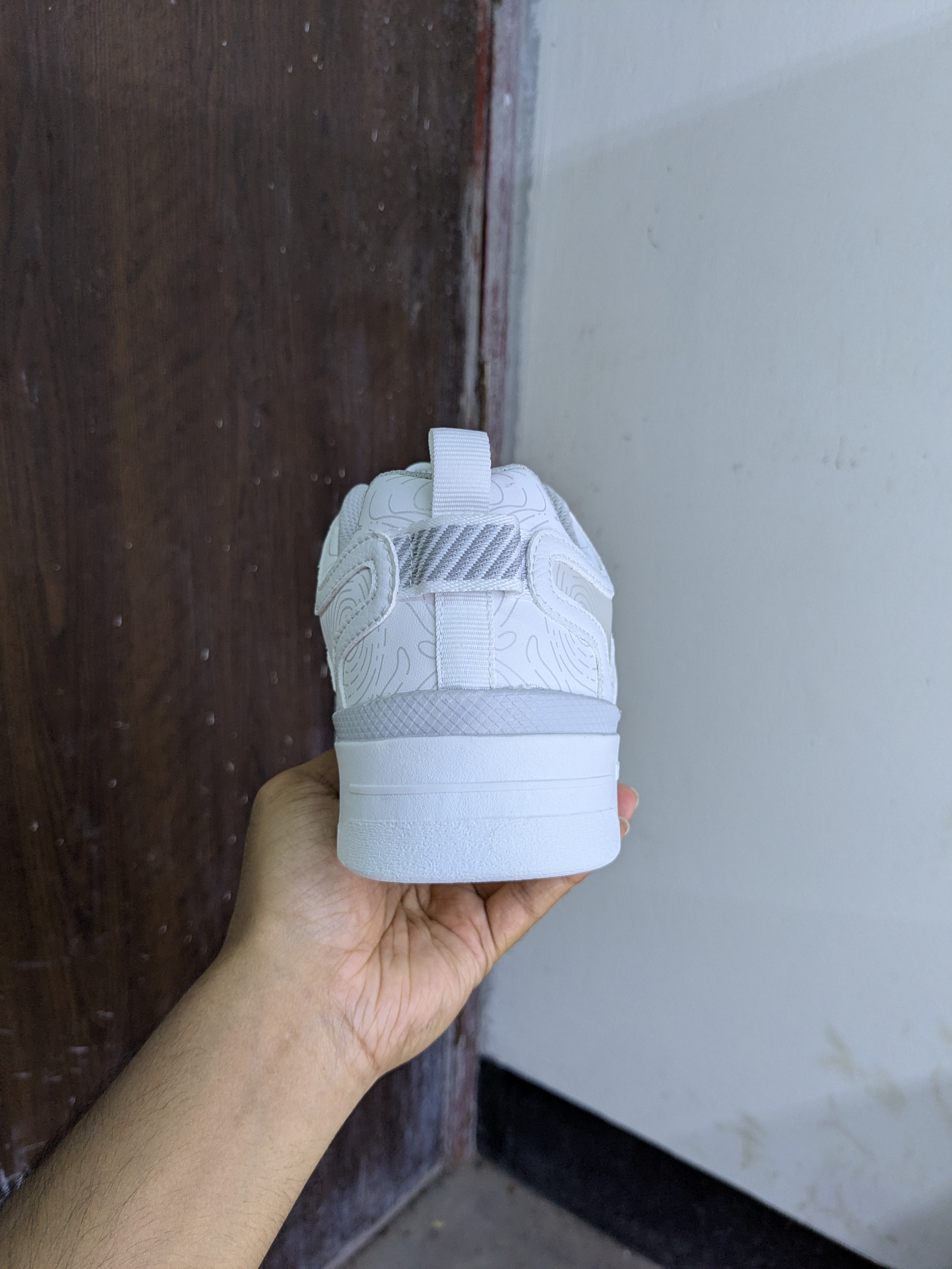 RedTape Original Sneakers Full White (Size 43 only)_img_4