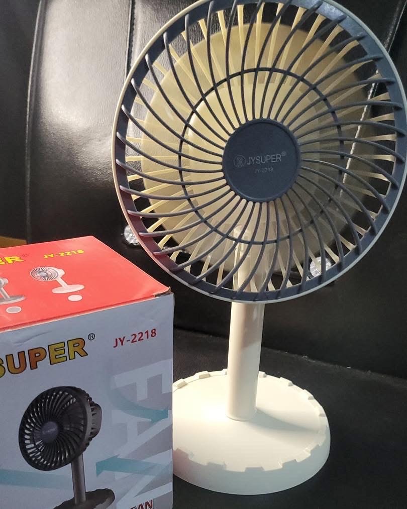 JY-2218 Rechargeable Mini Table Fan