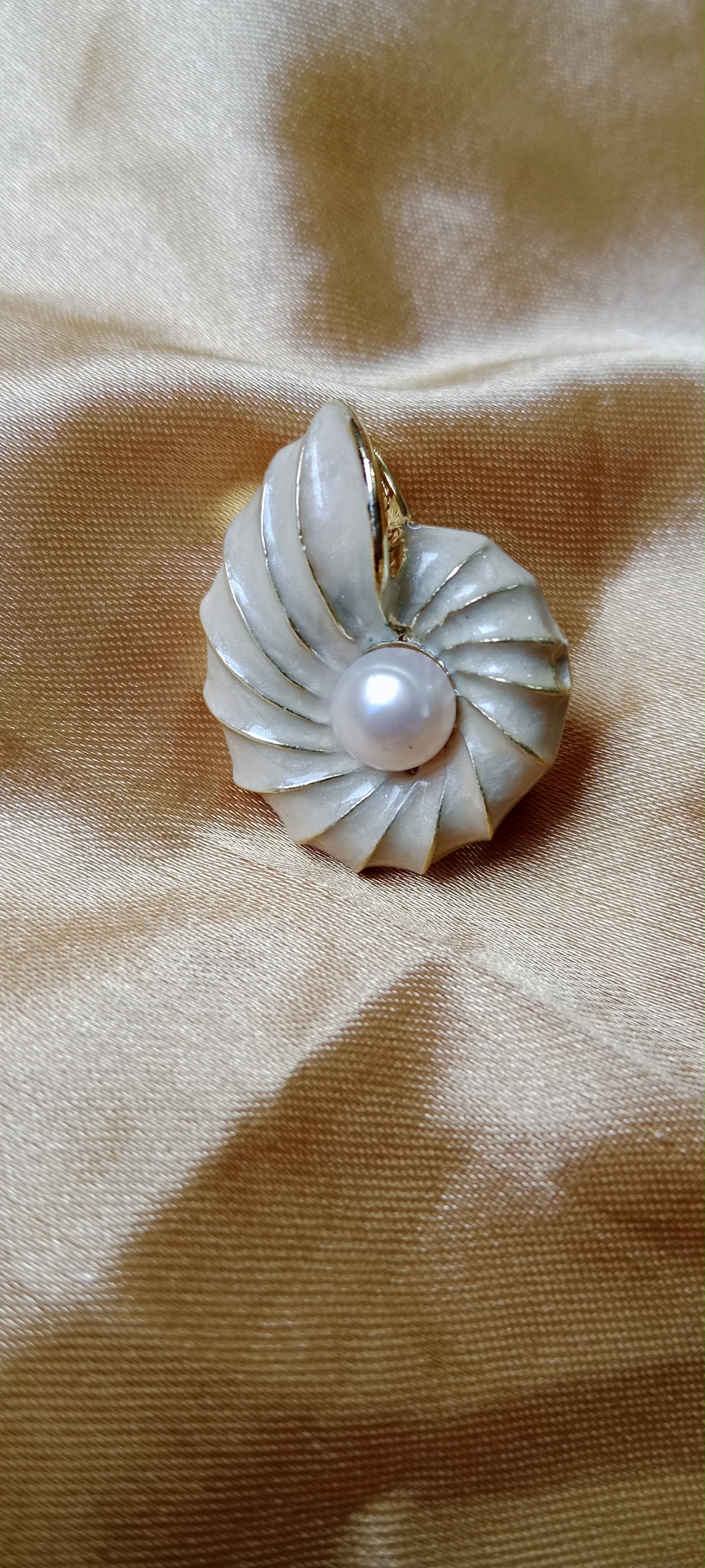 Brooch_img_7