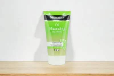 Neutrogena Oil Balancing Daily Exfoliator - 150ml_img_0