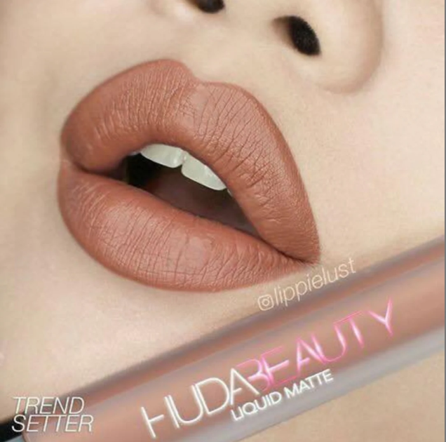 Huda Beauty Liquid Matte Lipstick – Trendsetter (4.2 ml) (COS884)
