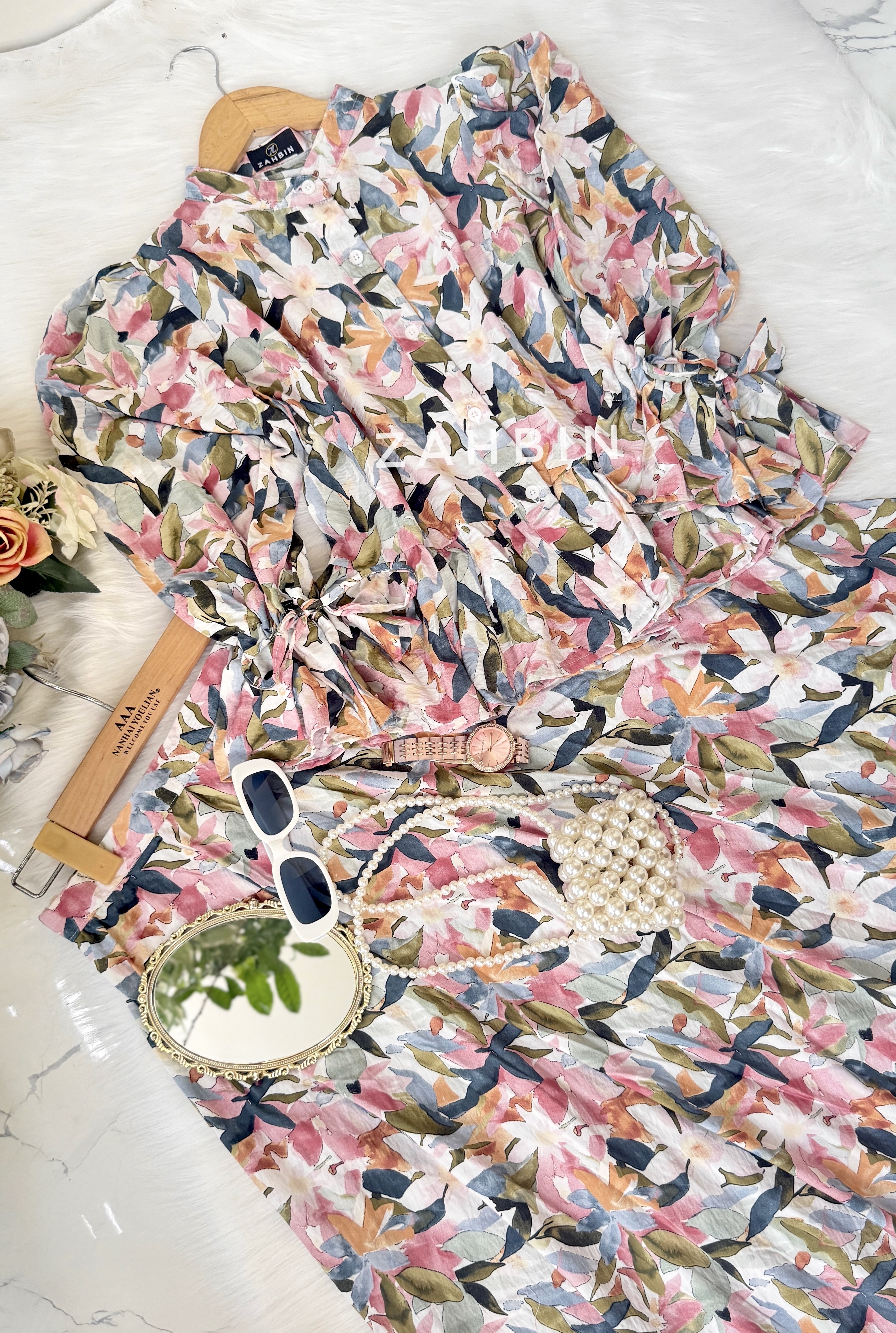 Palette of Petals 🎨_img_5