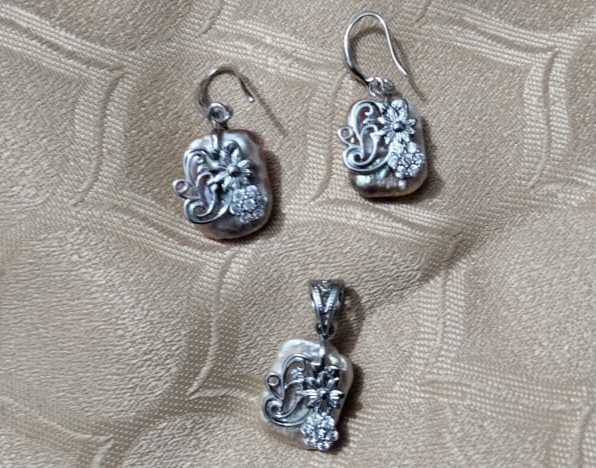 Pendent Set_img_0