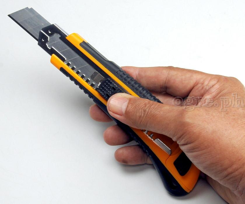 TOLSEN 30003 Industrial Snap-off Cutter | 18×100mm | ABS + TPR Case | 3 Blades Included | Flat Push Button | Model: 30003_img_4