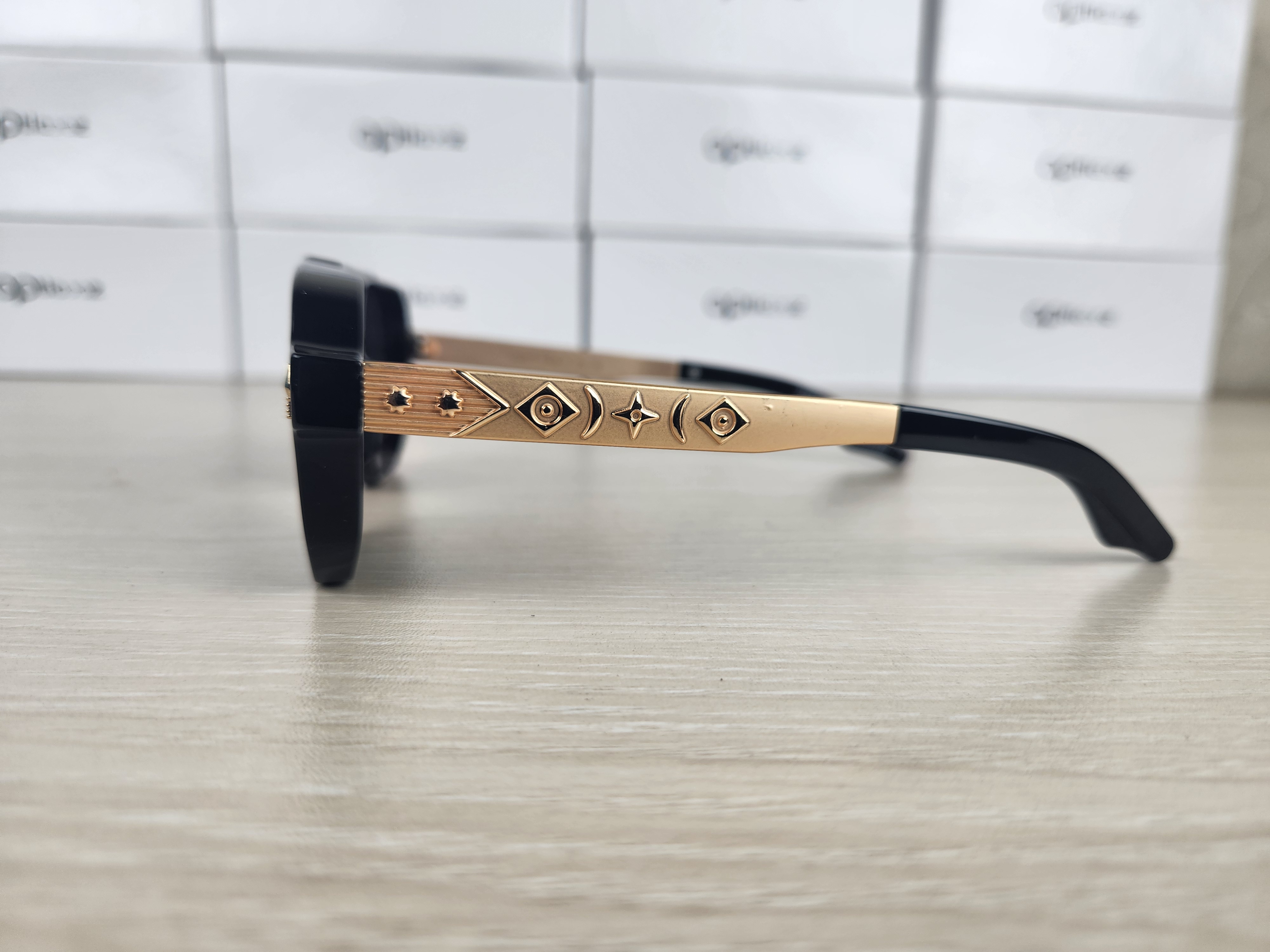 239 Premium Brand Sunglass_img_1