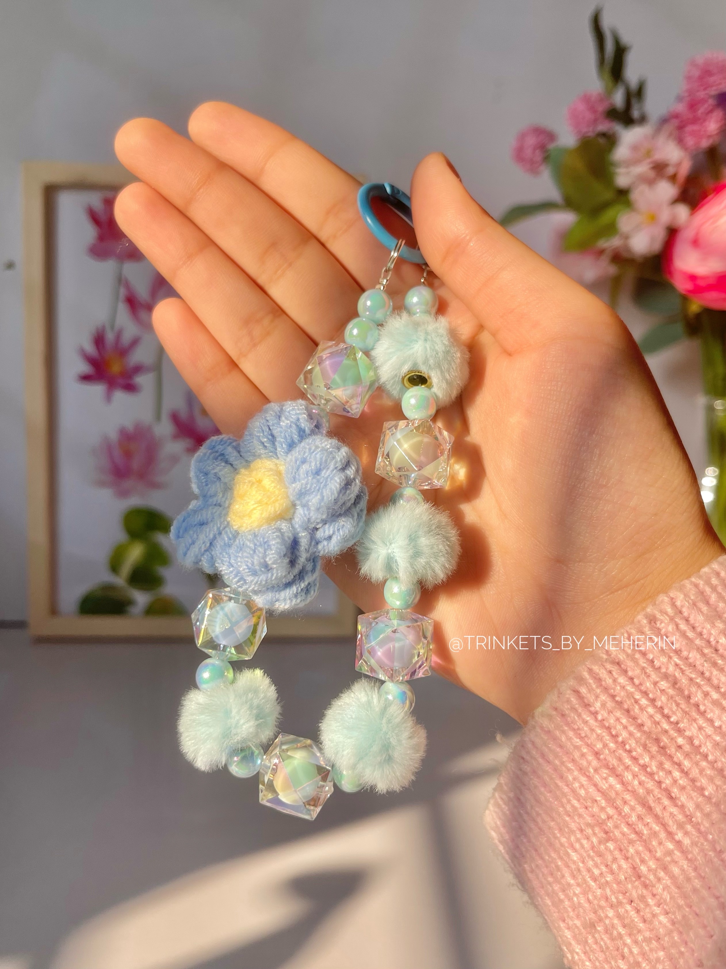 Blue wool flower charm_img_0