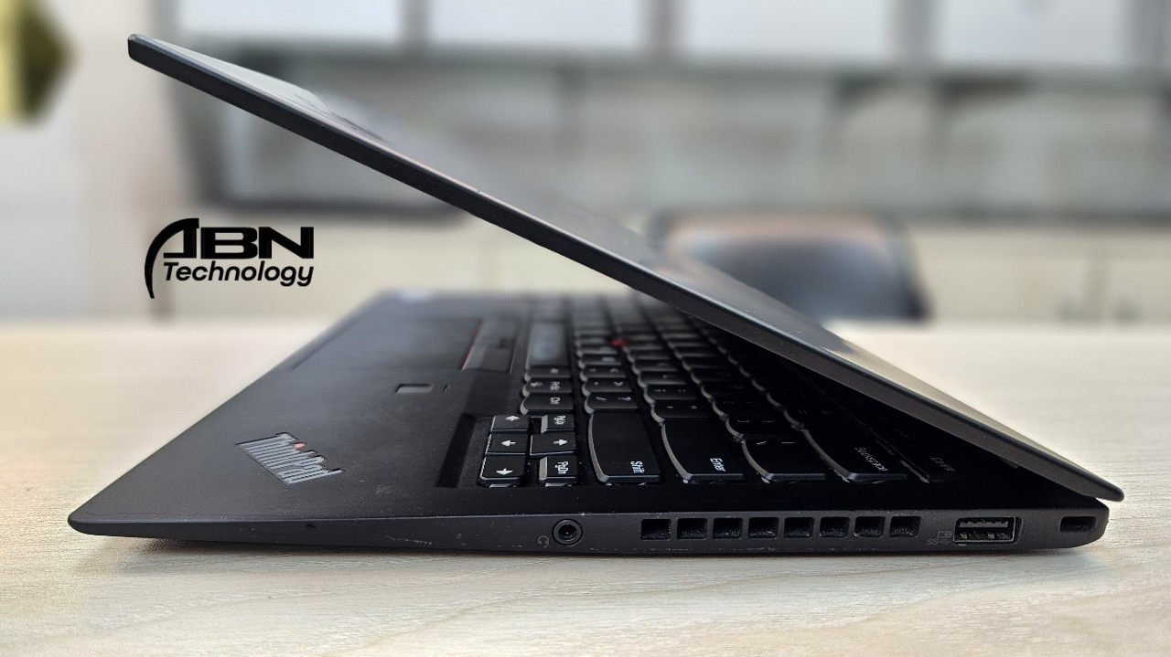 Lenovo ThinkPad X1 Carbon. Intel Core i5, 8th Generation. 8GB RAM, 256GB SSD. (Gen 6). 2k Display._img_2