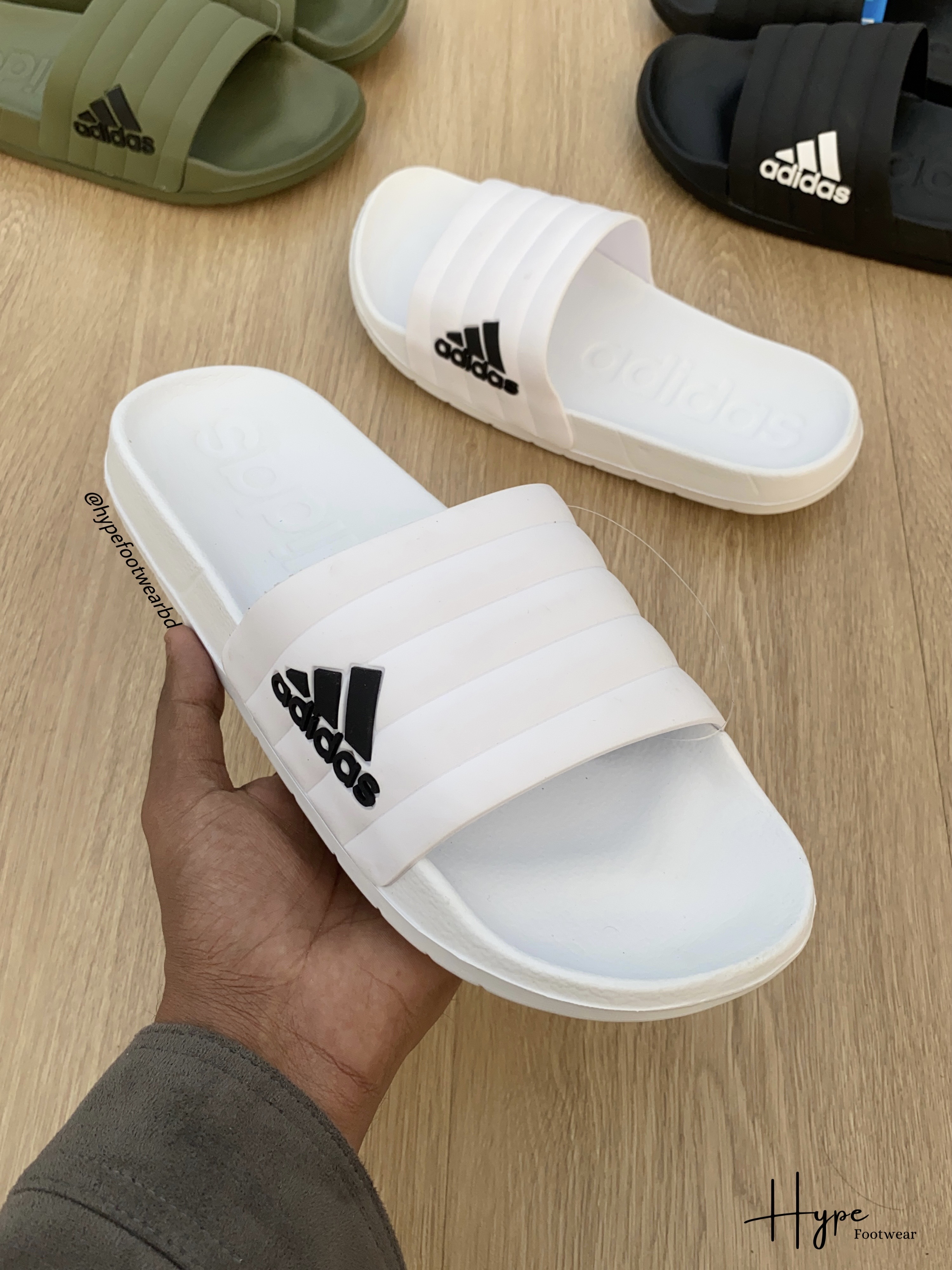 Adidas Adilette Slide (White)