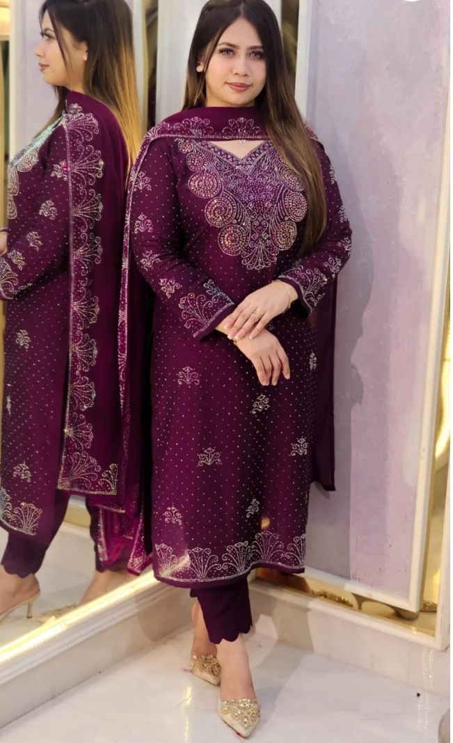 Premium Mandala Stone Party Wear (এই ড্রেসটার স্টক খুবই সীমিত) আগে অর্ডার করলে আগে পাবেন।
