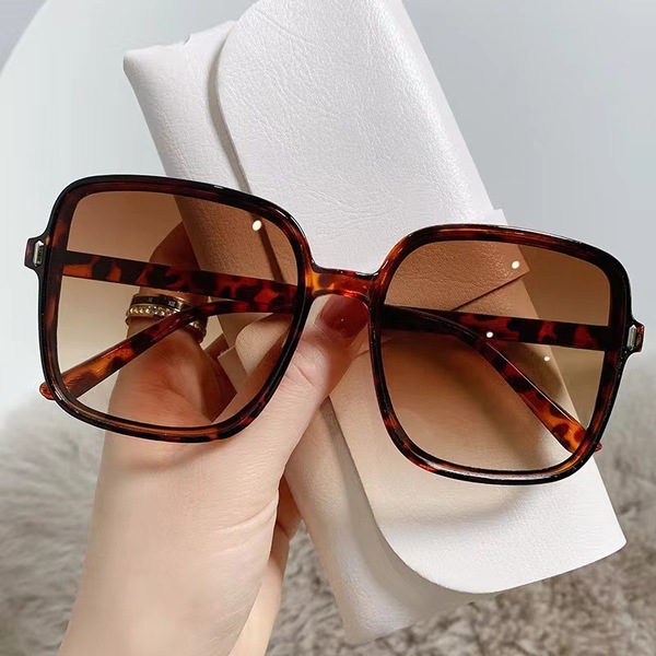 Colourful sunglass_img_5