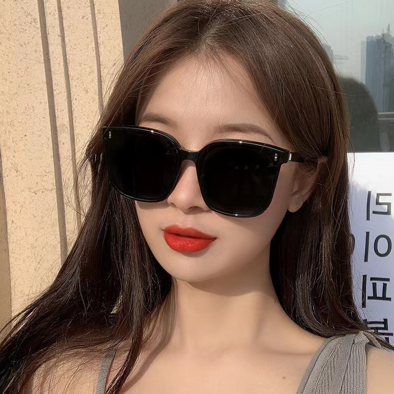Black oval sunglasses_img_1