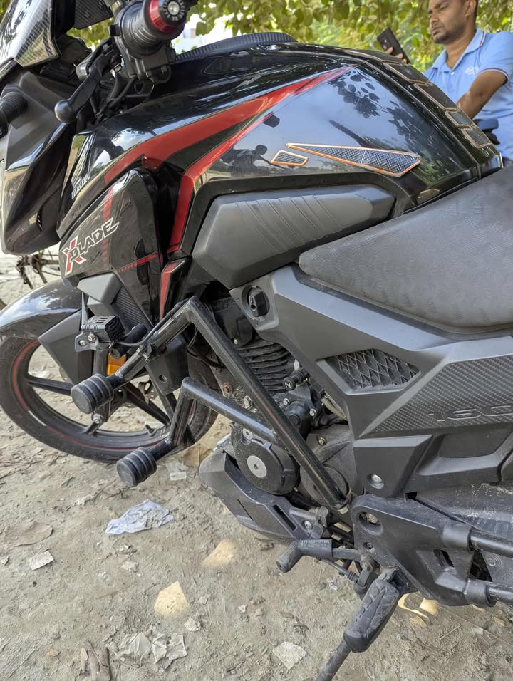 Premium Quality Engin Crush Gourde/Bumper For Honda X-Blade_img_1